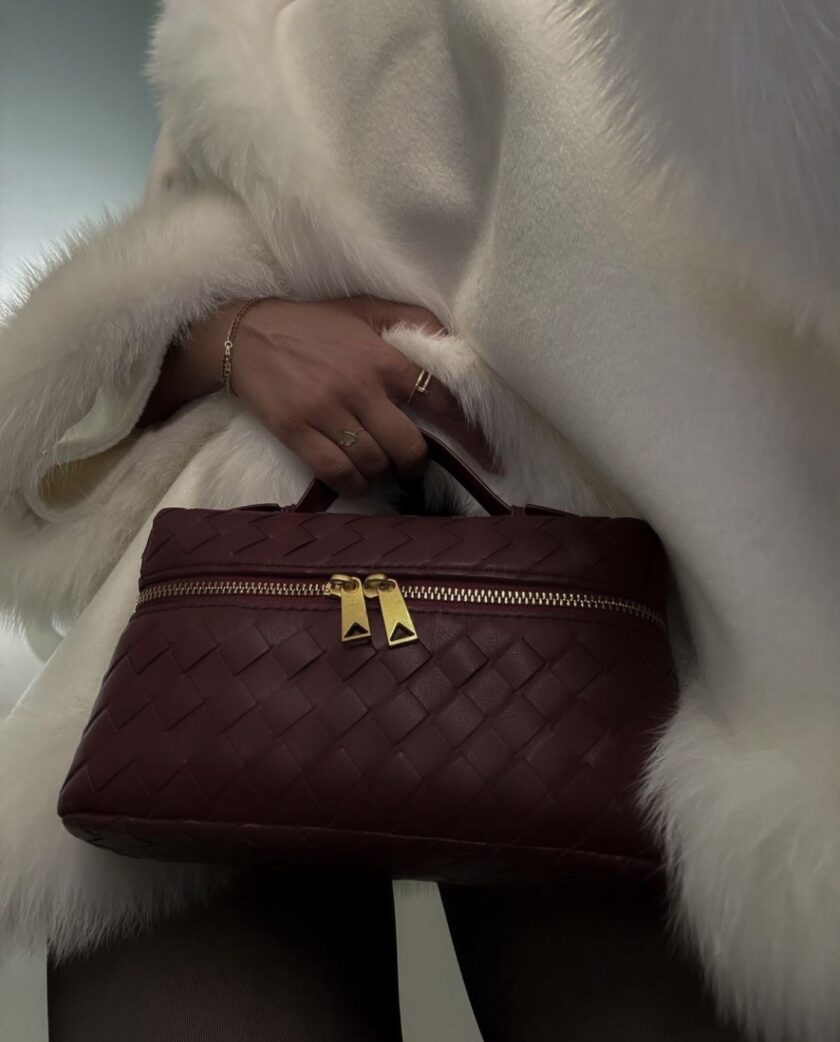 Burgandy pouch bag - Image 2